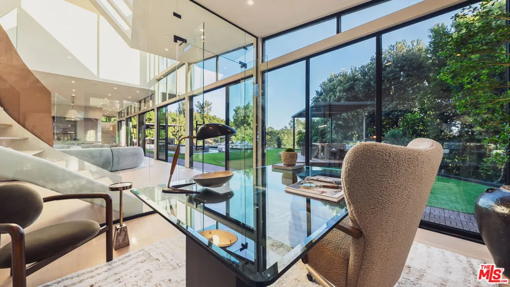 12026 Benmore Terrace Los Angeles, CA 90049