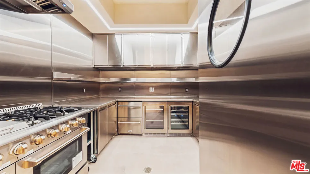 12026 Benmore Terrace Los Angeles, CA 90049