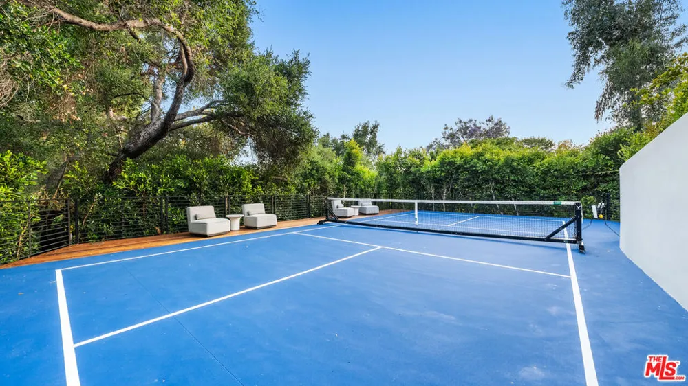 12026 Benmore Terrace Los Angeles, CA 90049