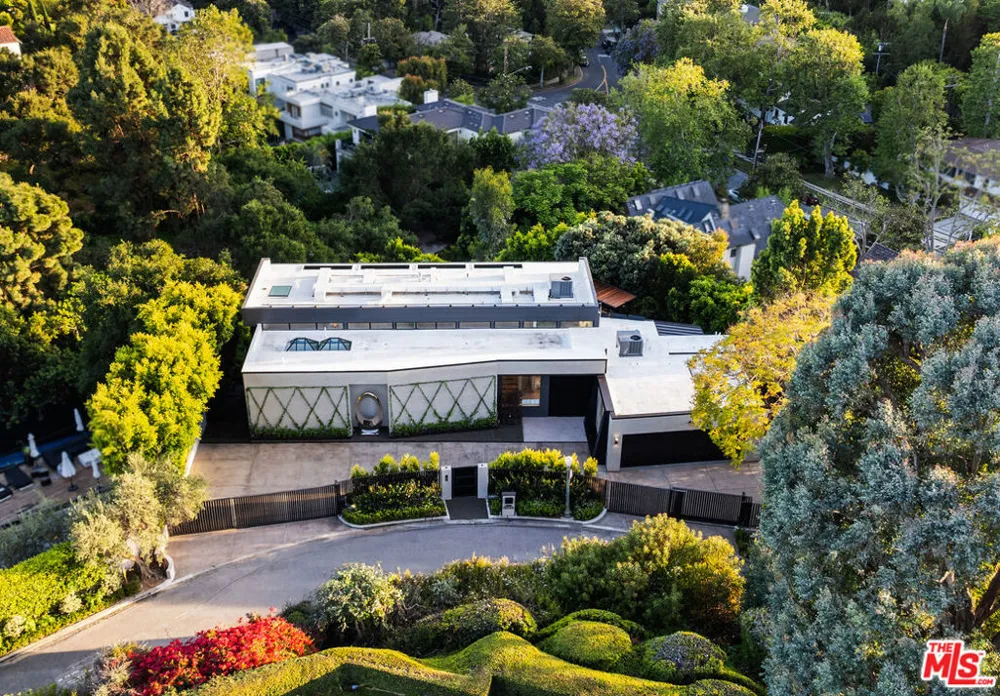 12026 Benmore Terrace Los Angeles, CA 90049