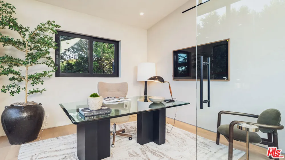 12026 Benmore Terrace Los Angeles, CA 90049