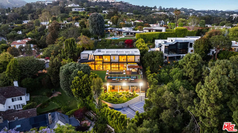 12026 Benmore Terrace Los Angeles, CA 90049