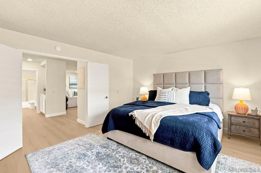 4233 Dawn Ln Oceanside, CA 92056