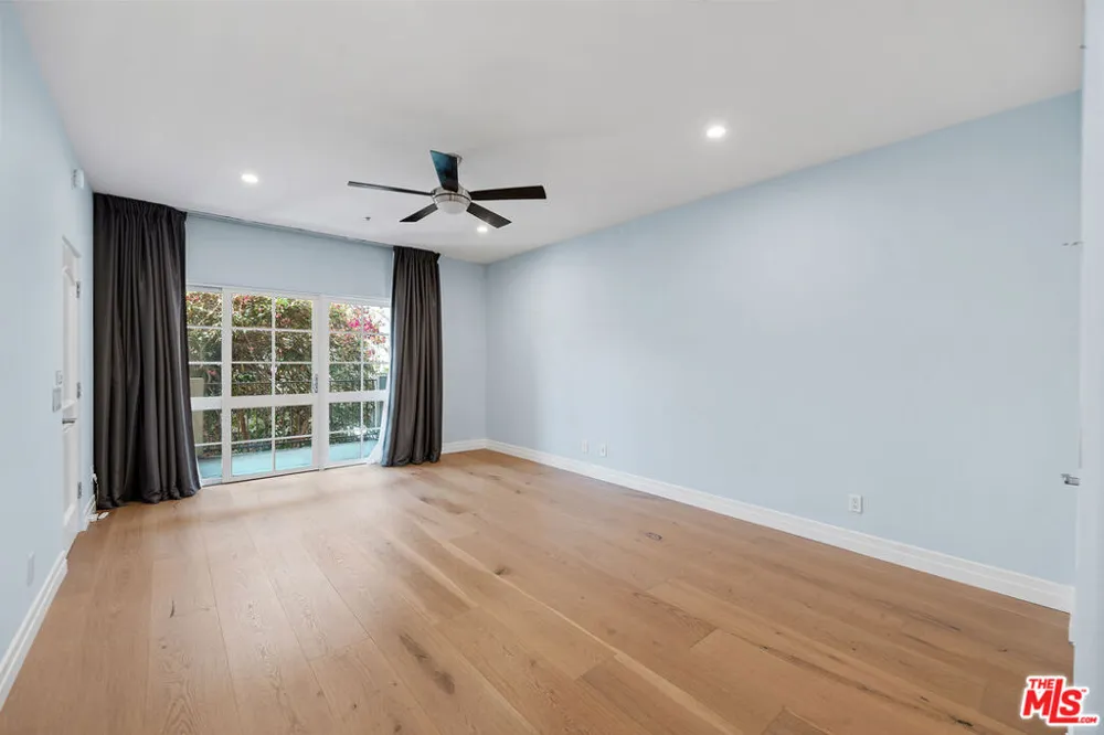 851 San Vicente Boulevard #117 West Hollywood, CA 90069