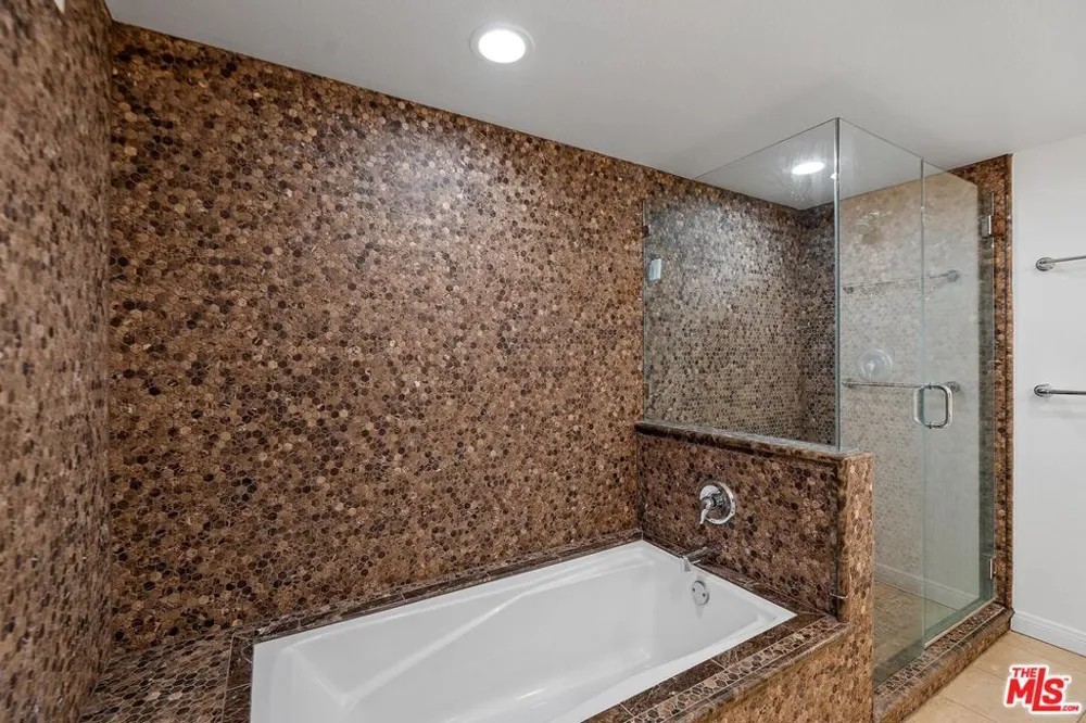851 San Vicente Boulevard #117 West Hollywood, CA 90069