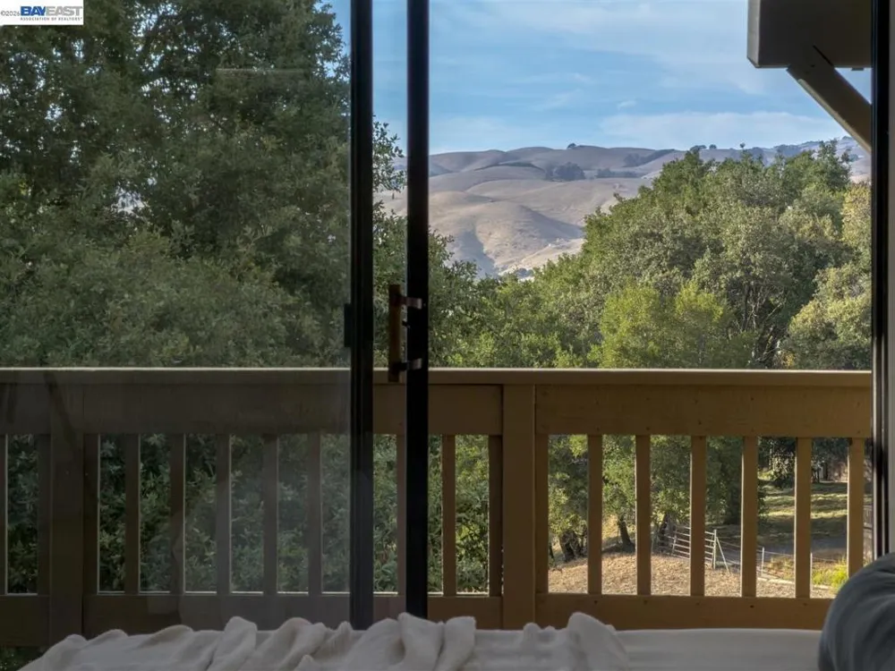 1361 Ocaso Camino Fremont, CA 94539