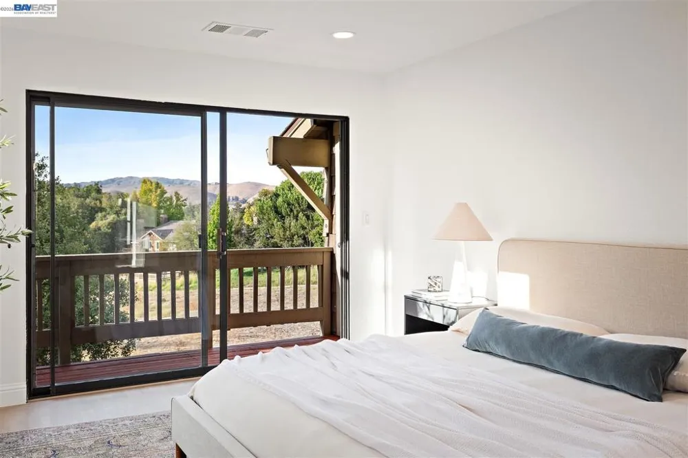 1361 Ocaso Camino Fremont, CA 94539