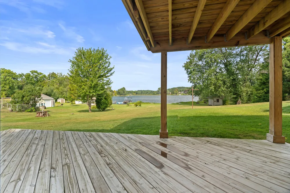 9996 Highland Road White Lake, MI 48386