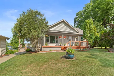 9996 Highland Road