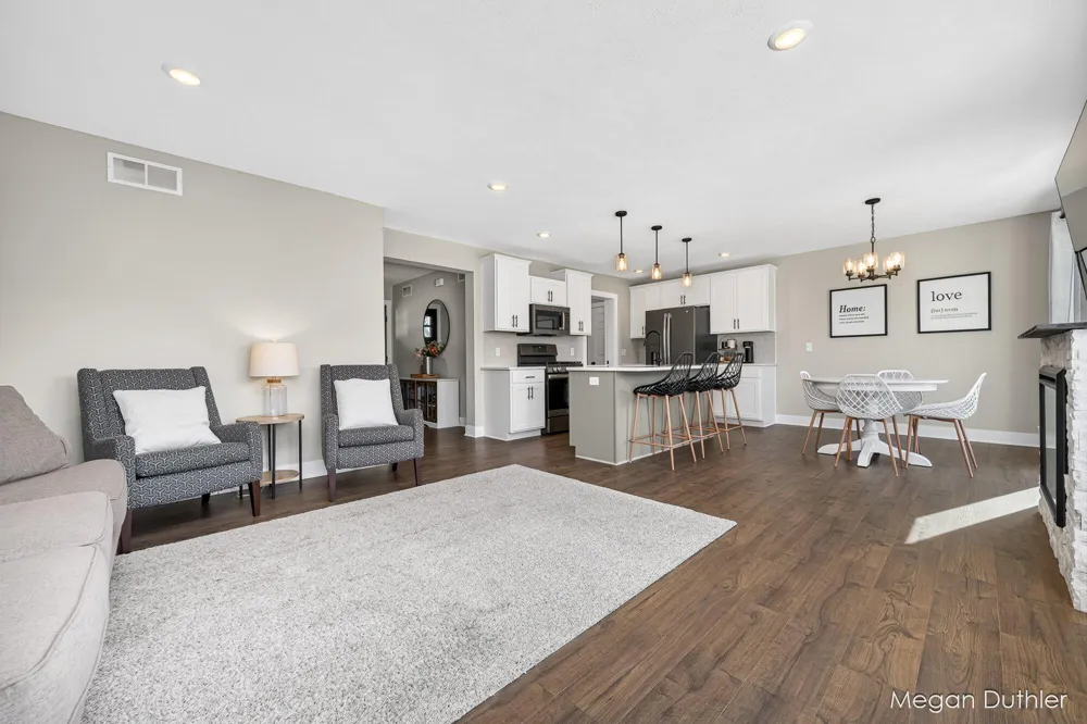 7504 Shorewood Street Allendale, MI 49401