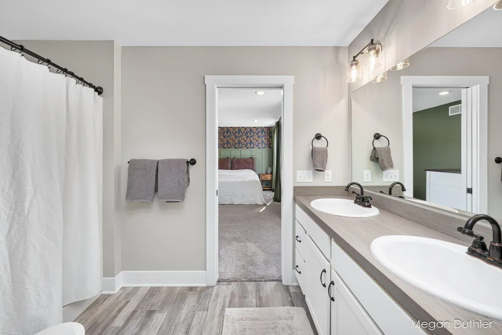 7504 Shorewood Street Allendale, MI 49401