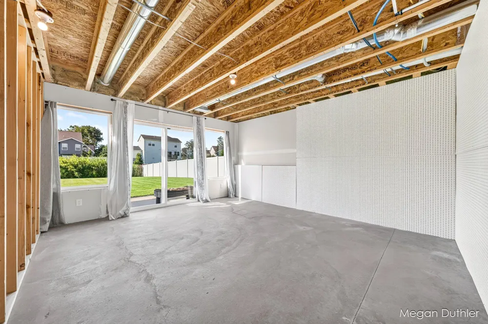 7504 Shorewood Street Allendale, MI 49401