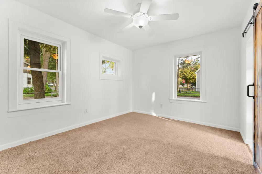 412 Quarry Street Jackson, MI 49201