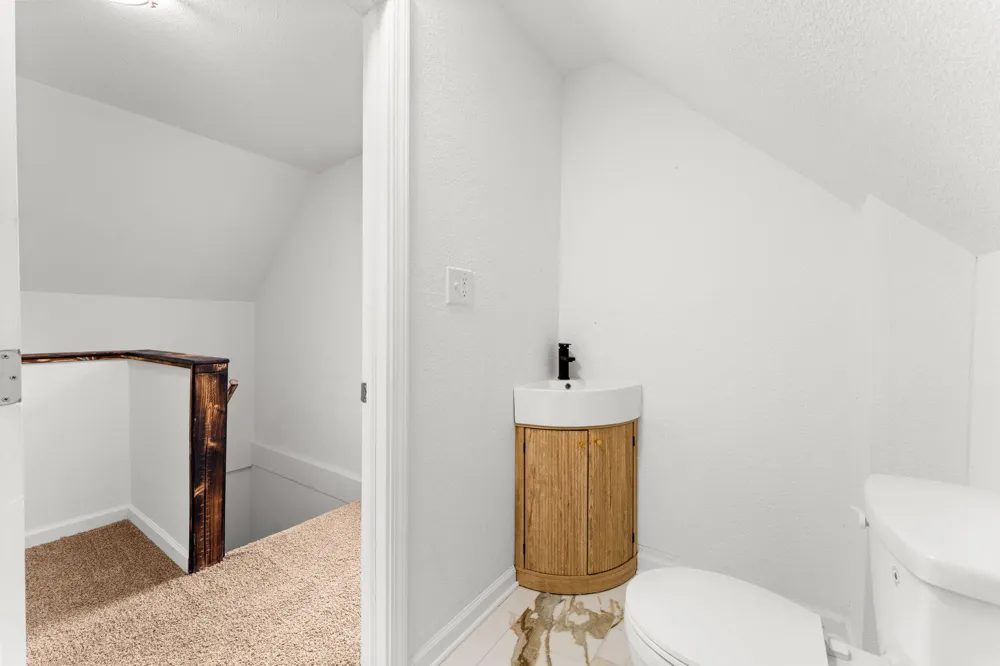 412 Quarry Street Jackson, MI 49201