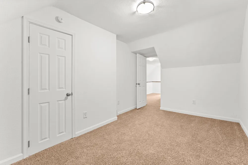 412 Quarry Street Jackson, MI 49201