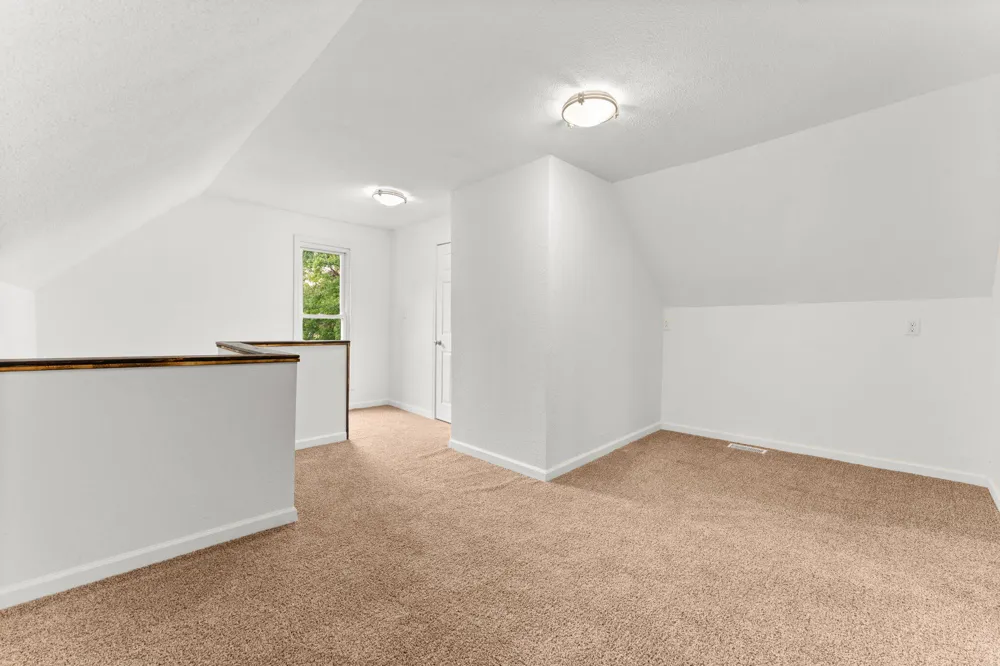 412 Quarry Street Jackson, MI 49201