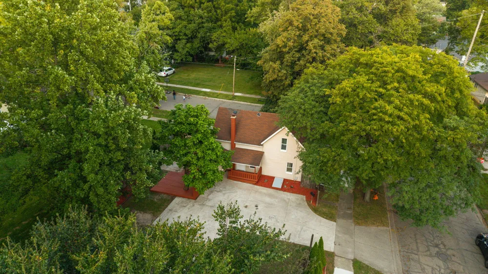 412 Quarry Street Jackson, MI 49201