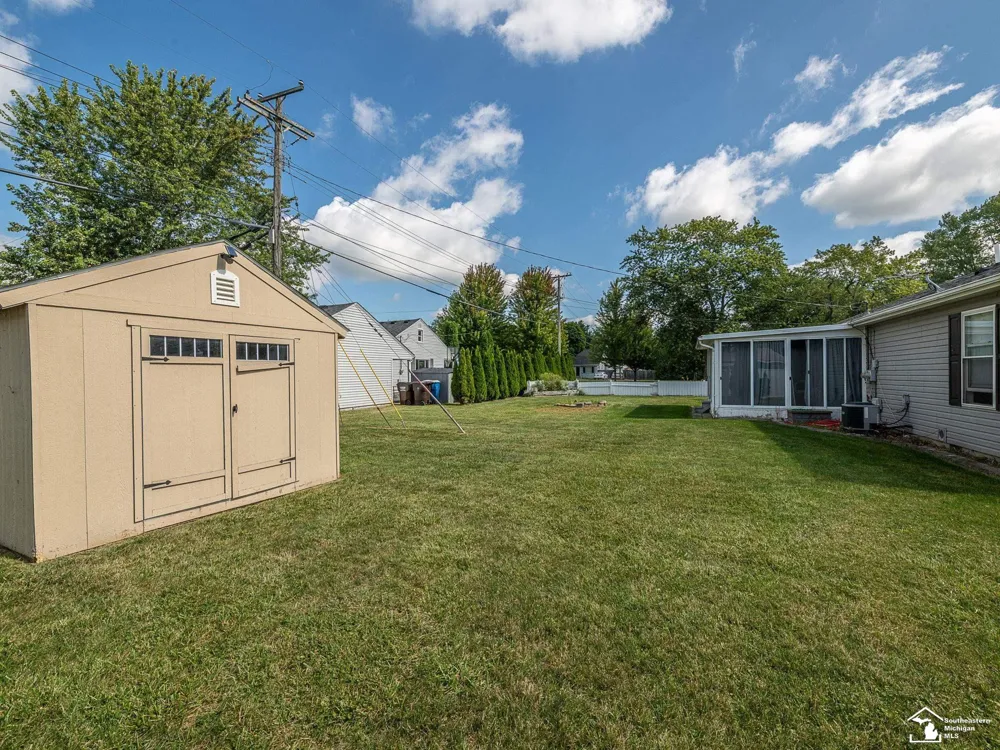 3255 Park Drive Frenchtown Township, MI 48162