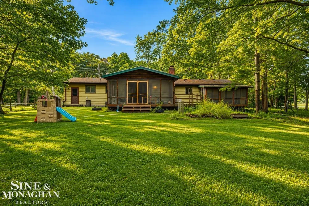 3131 King Road China Township, MI 48054