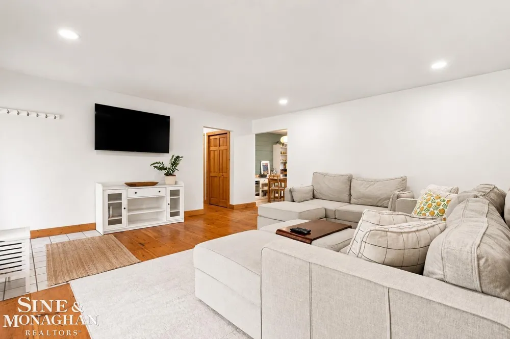 3131 King Road China Township, MI 48054