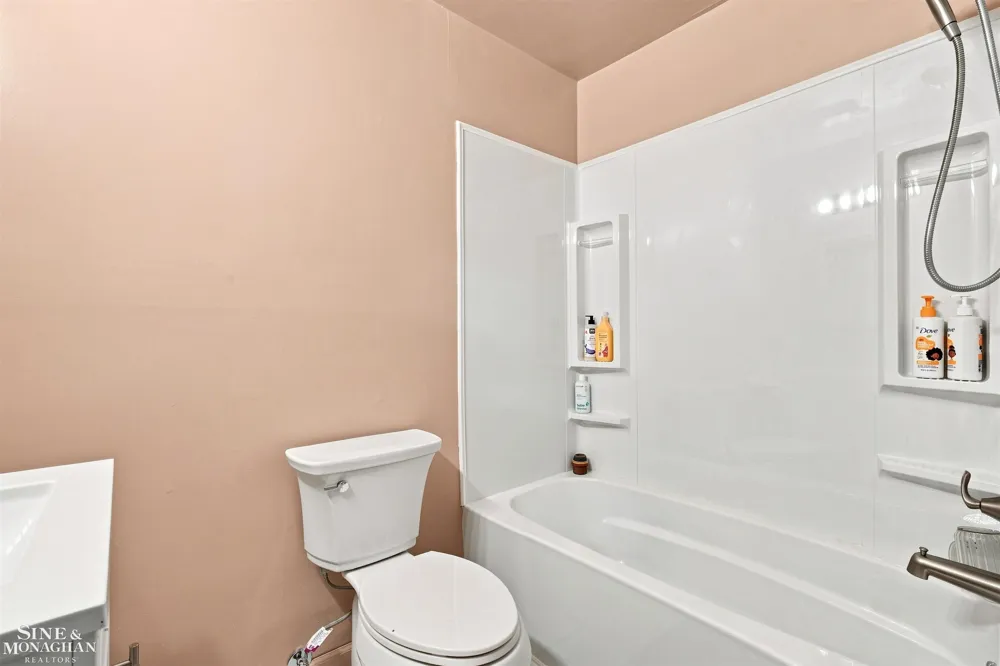 3131 King Road China Township, MI 48054