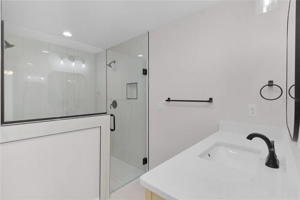 110 SEQUOIA TRAIL Ocklawaha, FL 32179