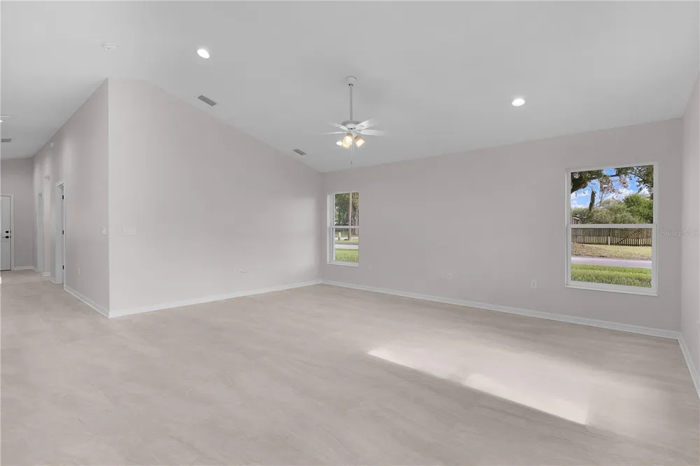 110 SEQUOIA TRAIL Ocklawaha, FL 32179