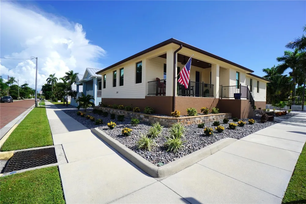 301 GOLDSTEIN STREET Punta Gorda, FL 33950