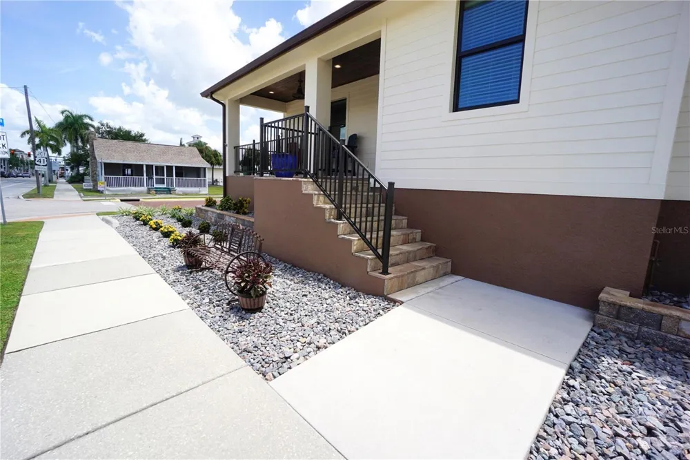 301 GOLDSTEIN STREET Punta Gorda, FL 33950