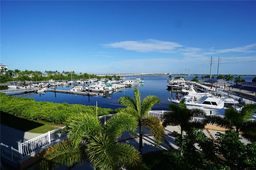 301 GOLDSTEIN STREET Punta Gorda, FL 33950