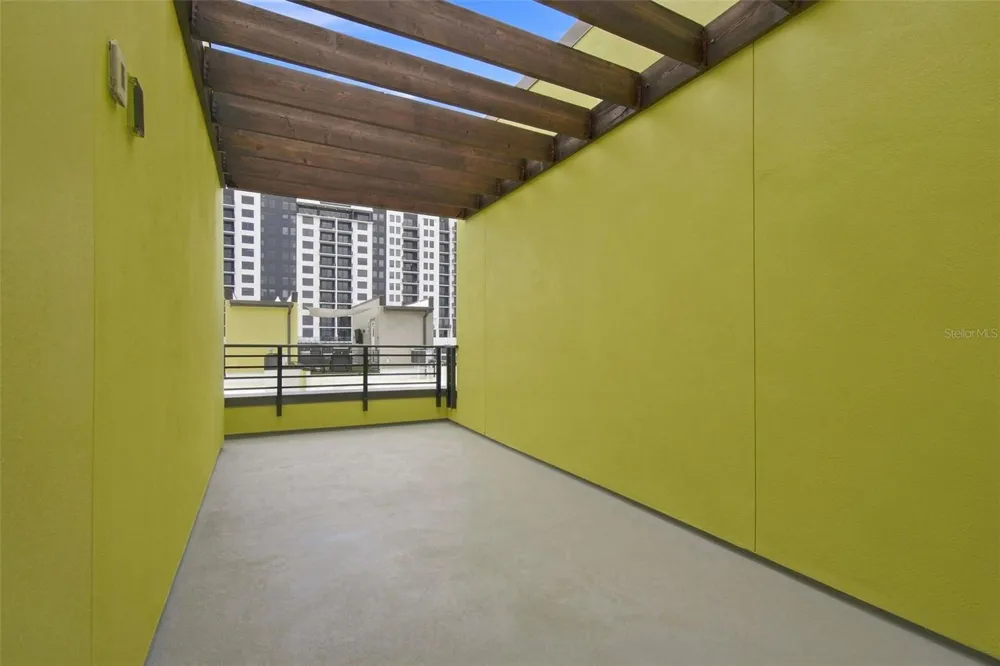 931 ARLINGTON AVENUE St Petersburg, FL 33705