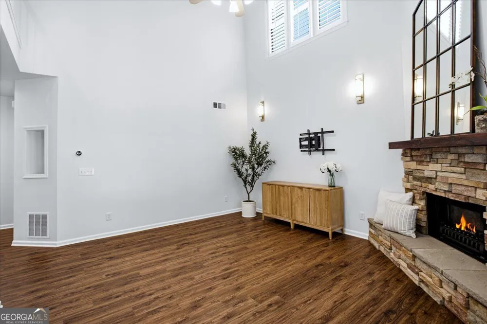 2175 Monroe DR Alpharetta, GA 30004