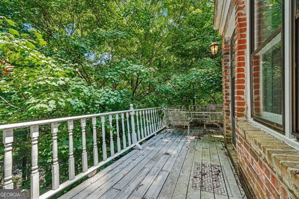 6415 River Chase CIR Sandy Springs, GA 30328