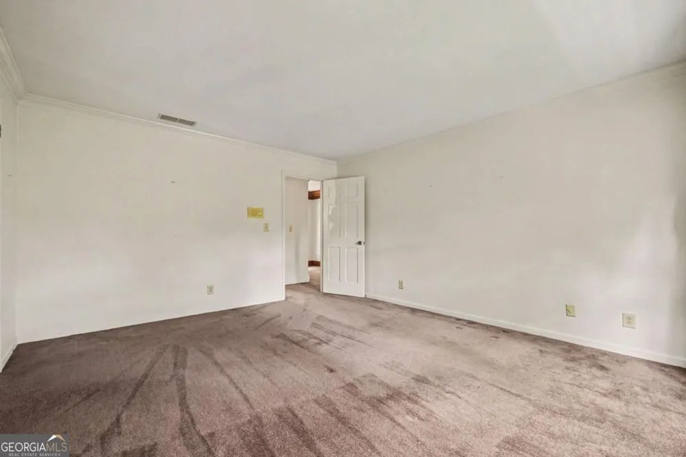 6415 River Chase CIR Sandy Springs, GA 30328