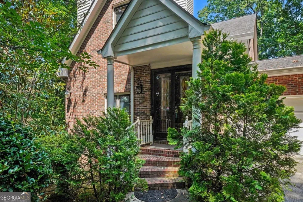 6415 River Chase CIR Sandy Springs, GA 30328