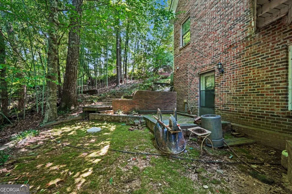 6415 River Chase CIR Sandy Springs, GA 30328