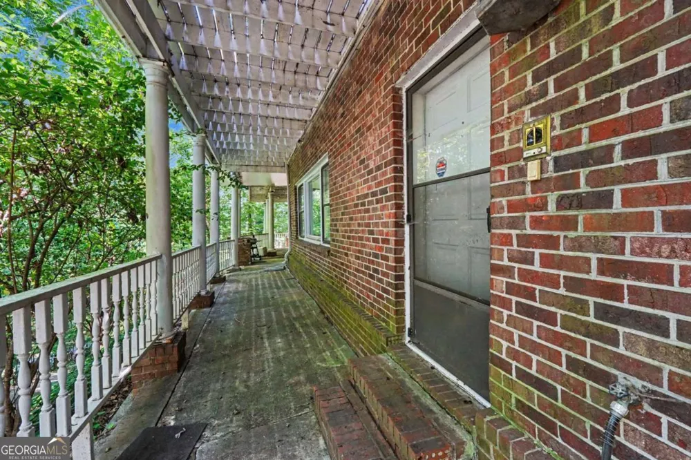 6415 River Chase CIR Sandy Springs, GA 30328