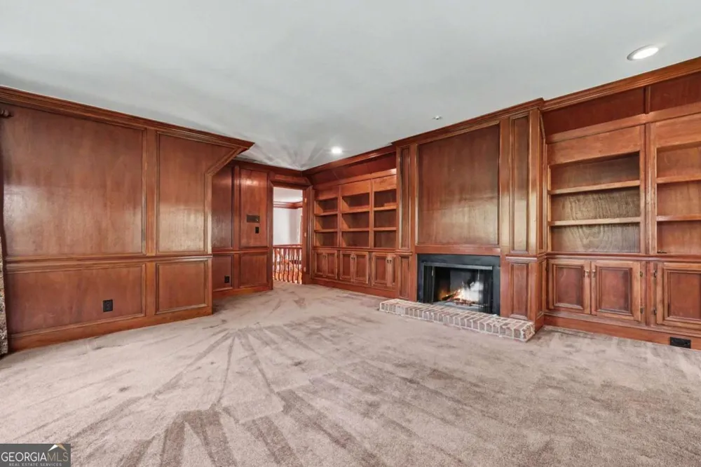 6415 River Chase CIR Sandy Springs, GA 30328