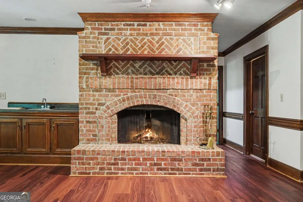 6415 River Chase CIR Sandy Springs, GA 30328