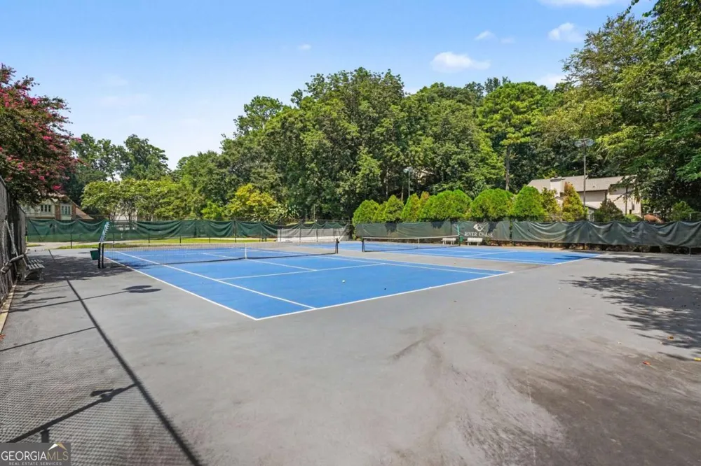 6415 River Chase CIR Sandy Springs, GA 30328