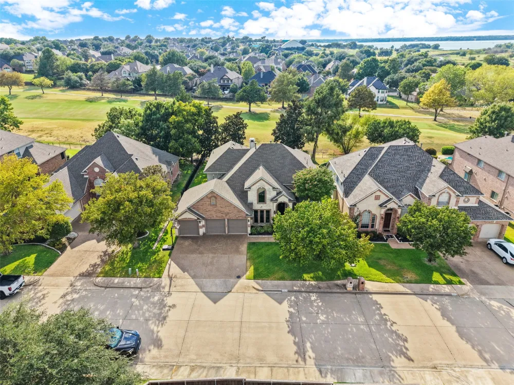 1530 Fairlakes Pointe Drive Rockwall, TX 75087