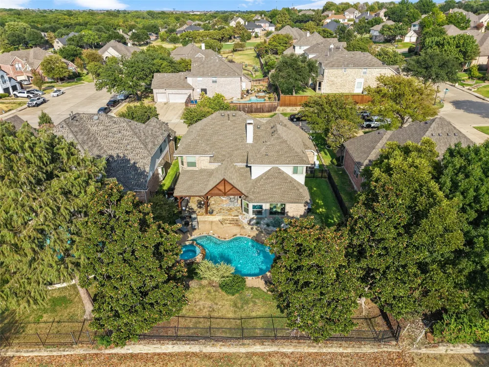 1530 Fairlakes Pointe Drive Rockwall, TX 75087