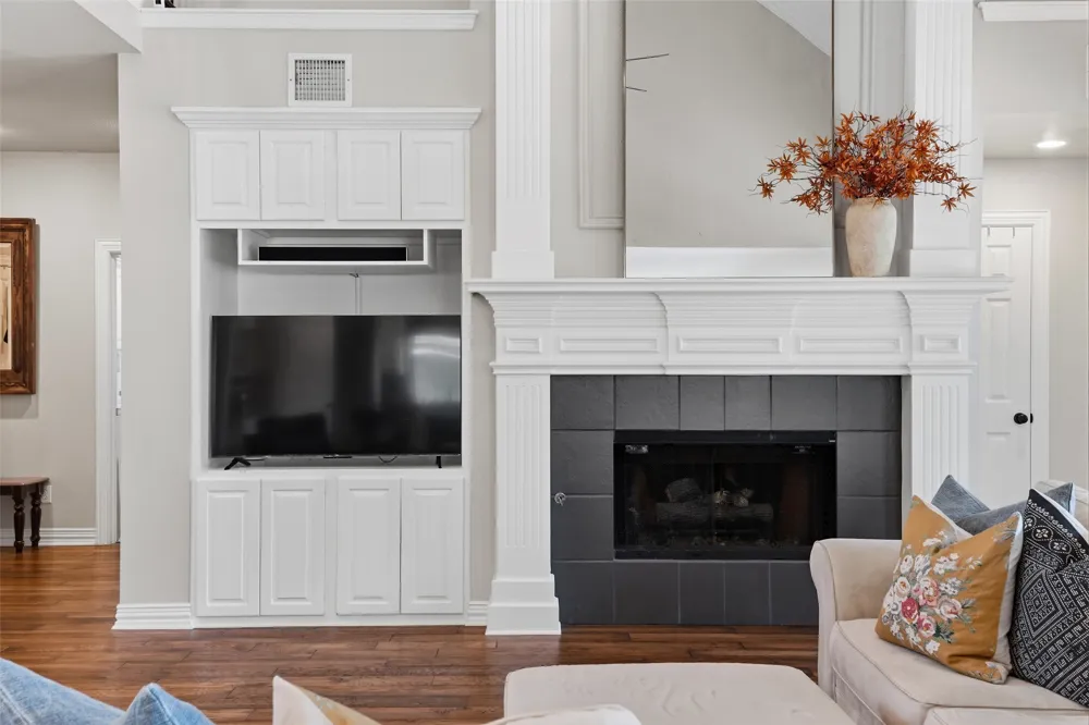 1530 Fairlakes Pointe Drive Rockwall, TX 75087