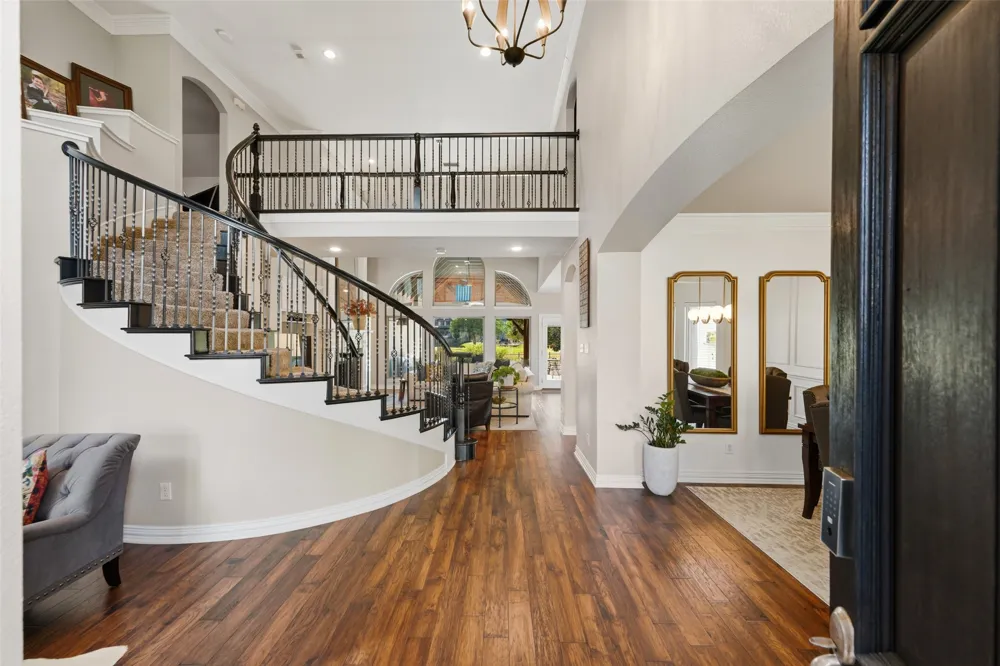 1530 Fairlakes Pointe Drive Rockwall, TX 75087