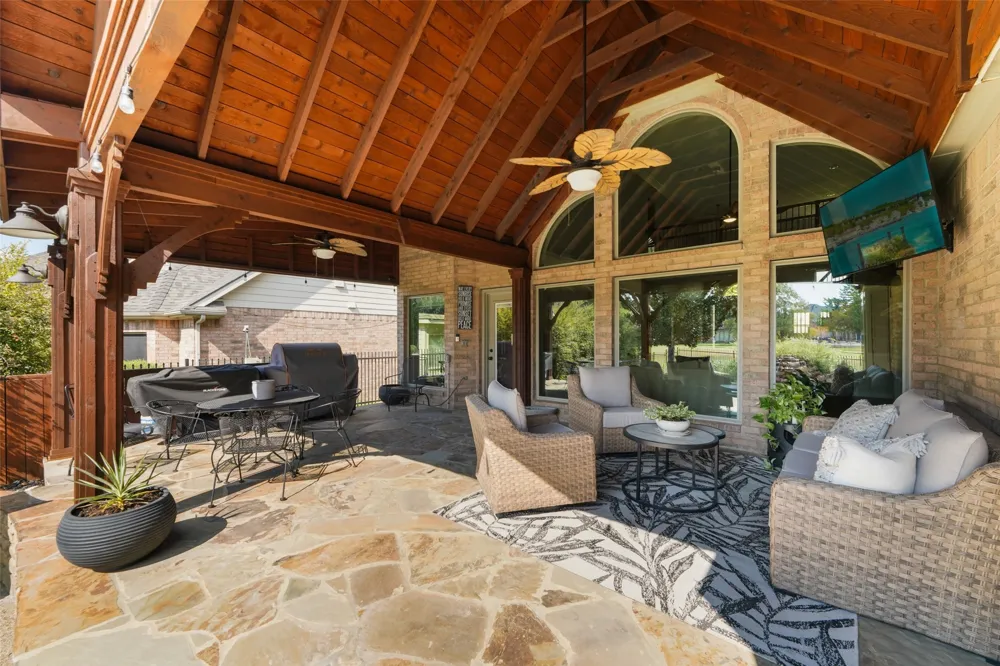 1530 Fairlakes Pointe Drive Rockwall, TX 75087