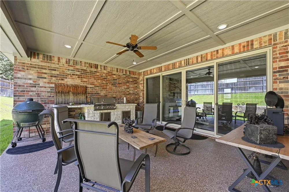 3018 Box Canyon Circle Nolanville, TX 76559