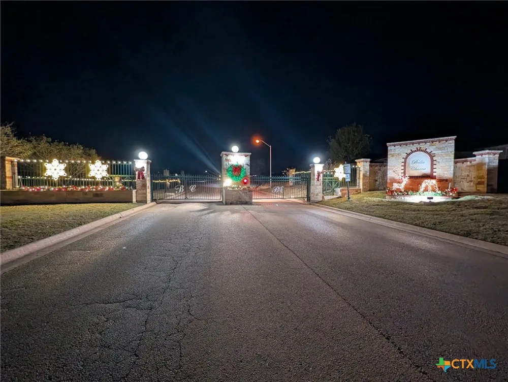 3018 Box Canyon Circle Nolanville, TX 76559