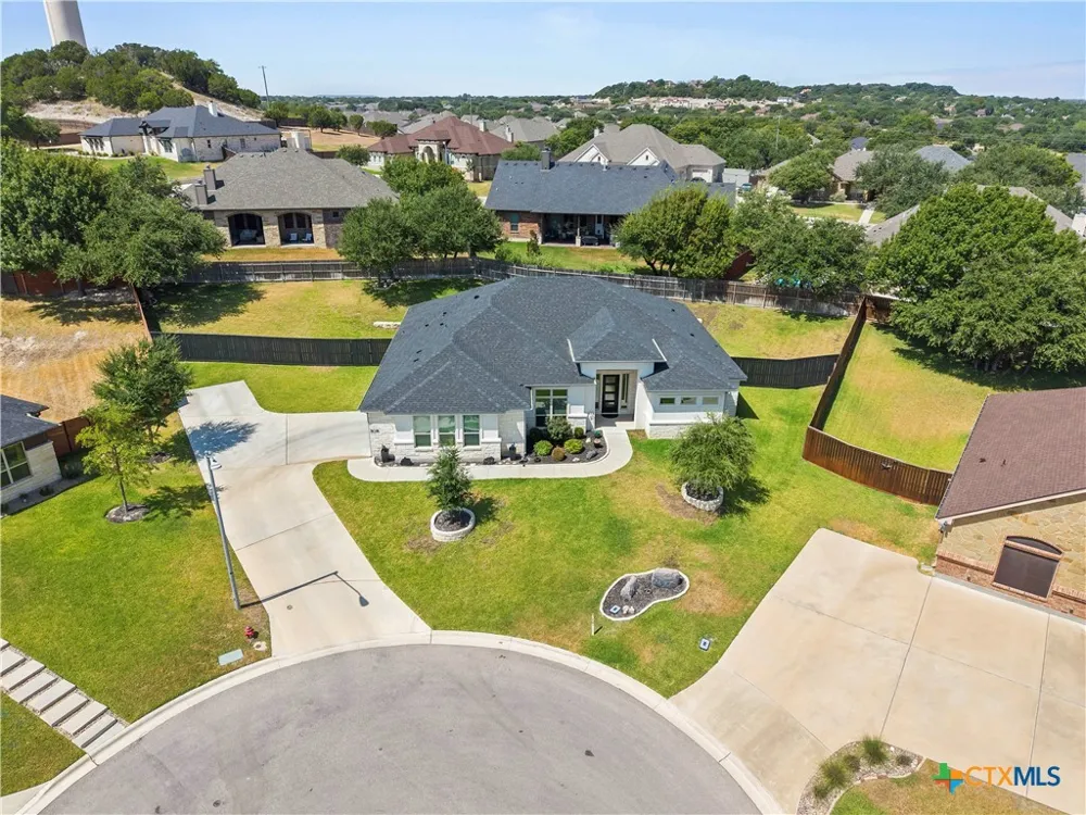 3018 Box Canyon Circle Nolanville, TX 76559