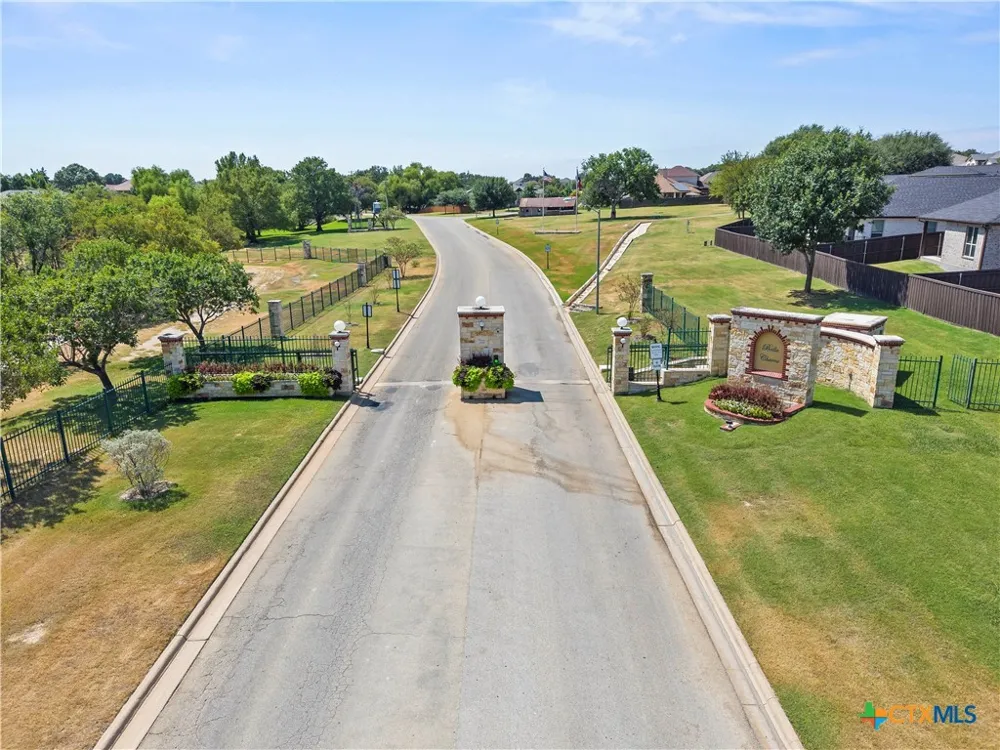 3018 Box Canyon Circle Nolanville, TX 76559