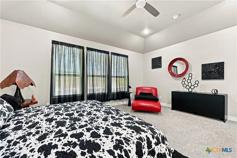 3018 Box Canyon Circle Nolanville, TX 76559